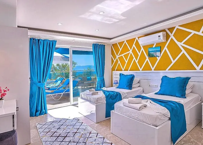 Uezuemlue 2 Bedroom Secluded With Private Pool Hot Tub Villa *