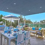 Uezuemlue 2 Bedroom Secluded With Private Pool Hot Tub Villa Kalkan