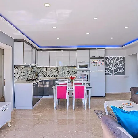 Uezuemlue 2 Bedroom Secluded With Private Pool Hot Tub Villa *