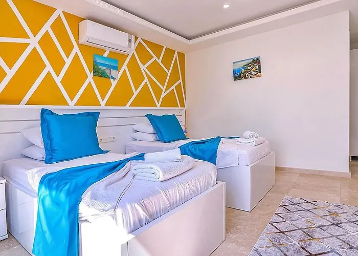Uezuemlue 2 Bedroom Secluded With Private Pool Hot Tub * كالكان