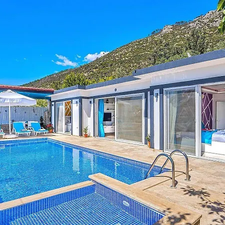 Uezuemlue 2 Bedroom Secluded With Private Pool Hot Tub Villa Kalkan